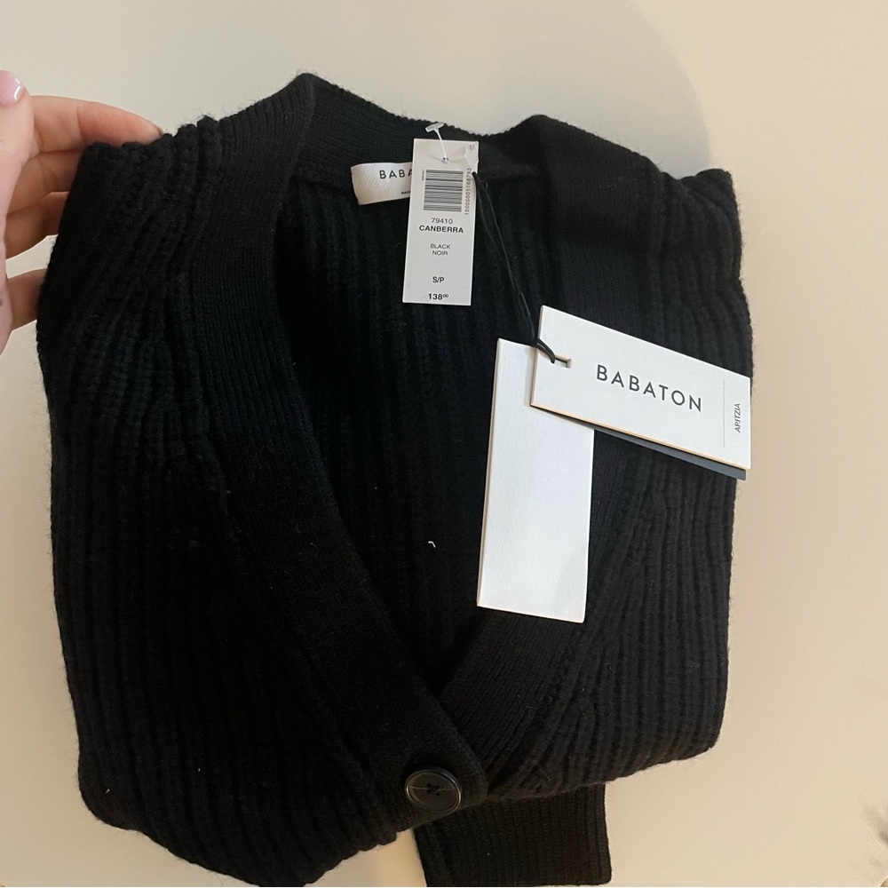 NWT Aritzia Babaton Canberra Merino Wool Cardigan in Black Size Small - Picture 14 of 14